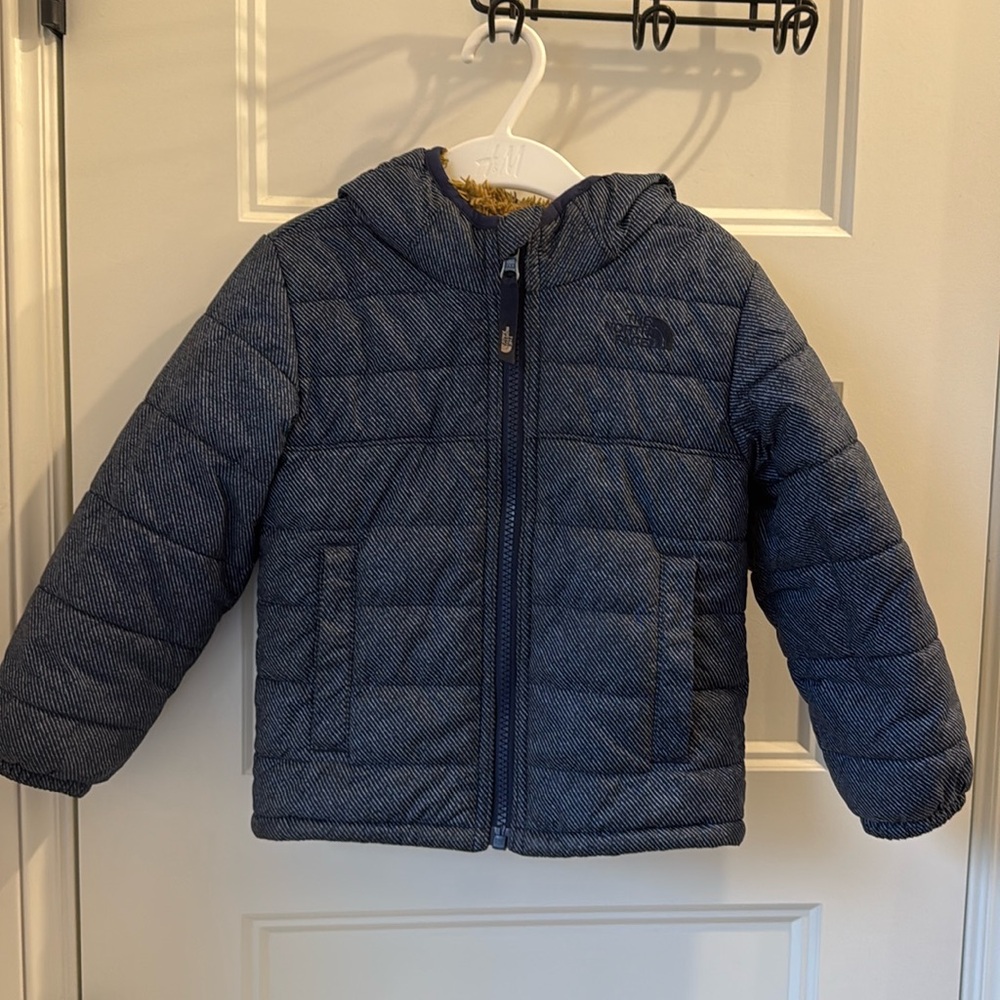 The North Face Moondoggy coat with fuzzy lining 3T